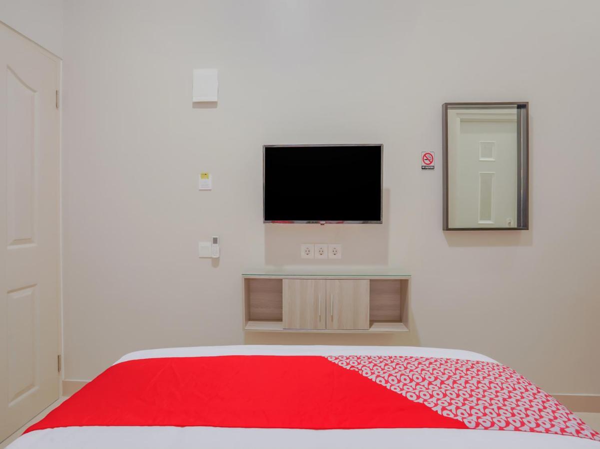 Super Oyo Capital O 90336 Olive Guest House سورابايا المظهر الخارجي الصورة