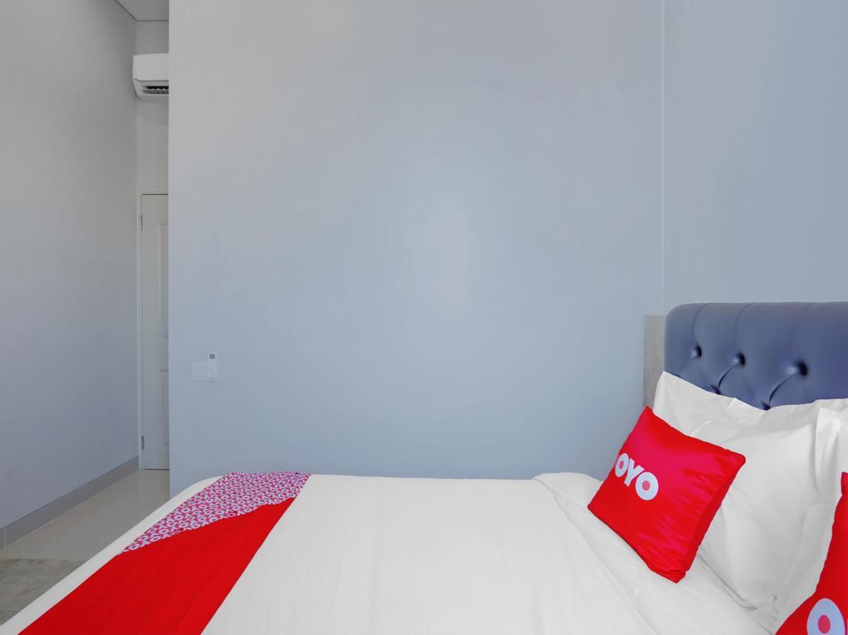 Super Oyo Capital O 90336 Olive Guest House سورابايا المظهر الخارجي الصورة